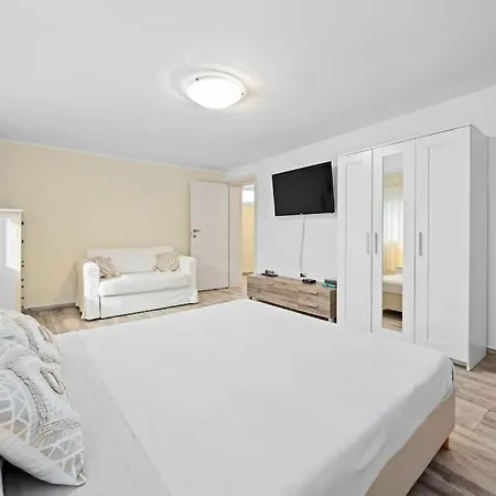 Valkane Apartment Pula