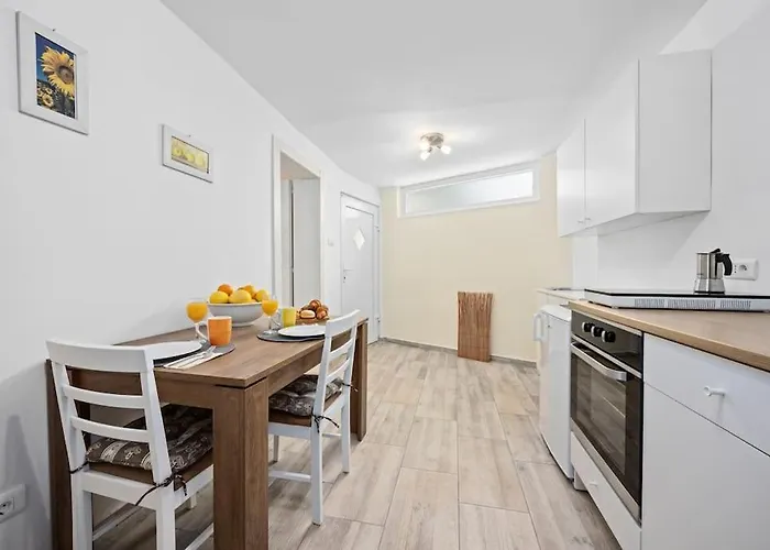 Apartament Valkane