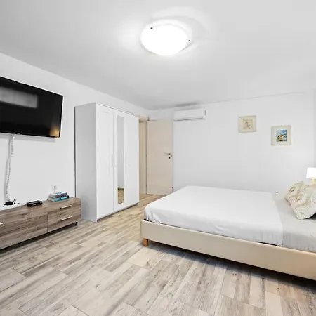 Studio Valkane Seaside Πούλα